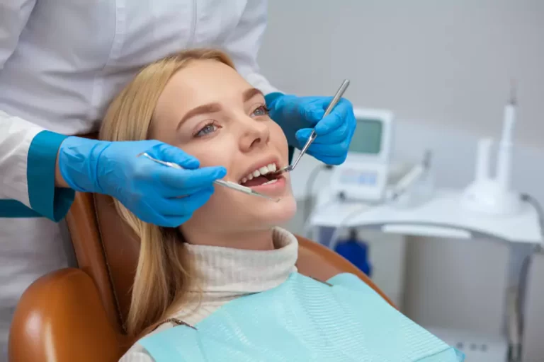 Cavity Between Teeth: Signs and Treatment